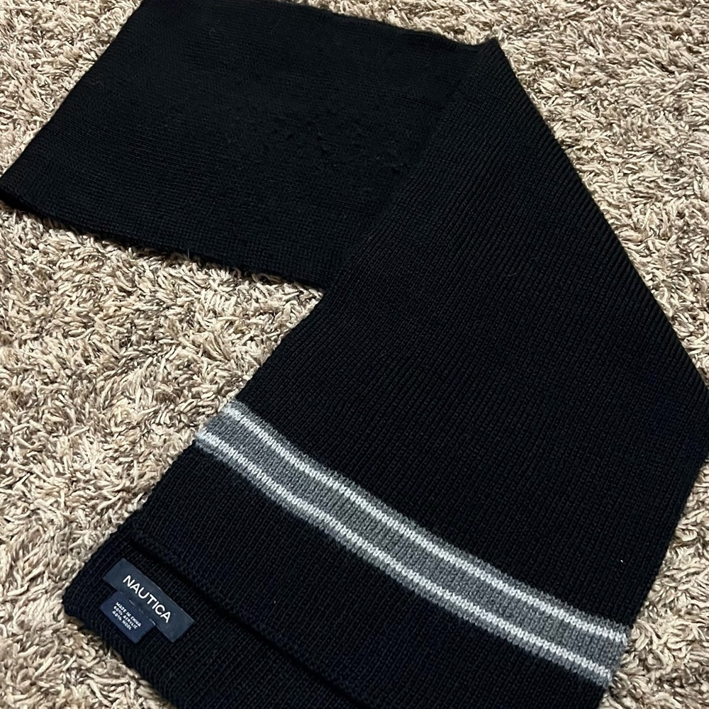 Nautica Men's Scarf in Black with Gray Stripes